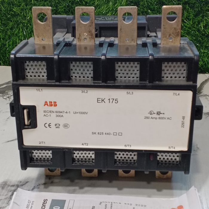 EK175-40-11 300Amps ABB 4pole 220-240VAC Magnetic Contactor - Image 1